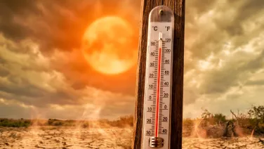 Thermometer extreme heat dry land